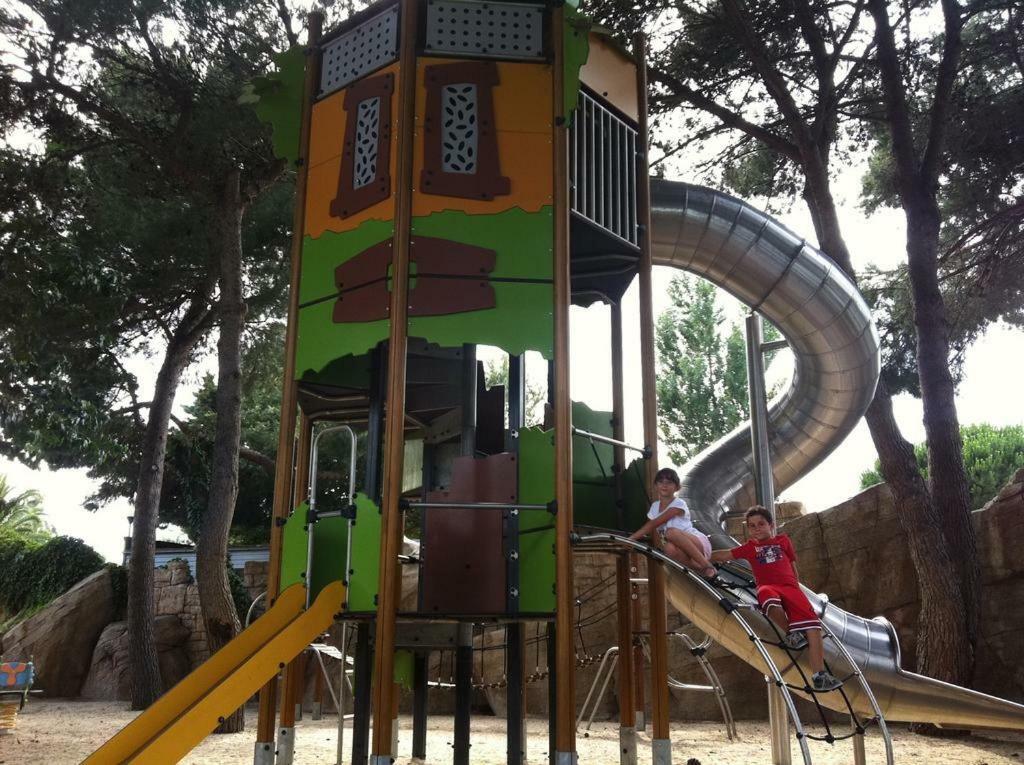 Mobilhome Dans Camping Les Sables D'Or Agde Exterior photo